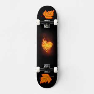 Skateboard Un seul coeur sur l'image de la flamme