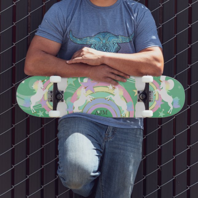 Skateboard Unicorne arc-en-ciel vert personnalisé (Extérieur 3)