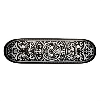 Skateboard Visage tribal polynésien noir et blanc
