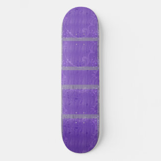 Skateboard wow violet.