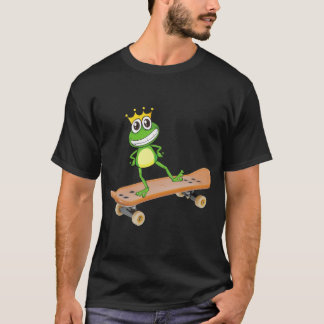 Skateboarding Frog (10) T-Shirt