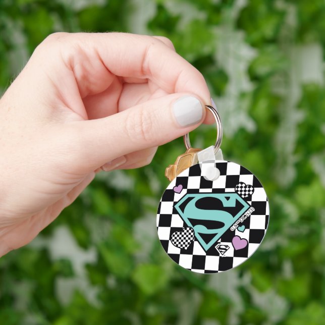 Skater Girl Supergirl Hearts S-Shield Keychain (Hand)