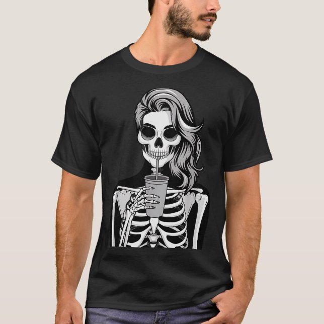 Skeleton Drinking Beverage Monochrome Gothic Hallo T-Shirt (Front)