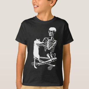 Skeleton Holding A Cat Shirt Lazy Halloween Costum