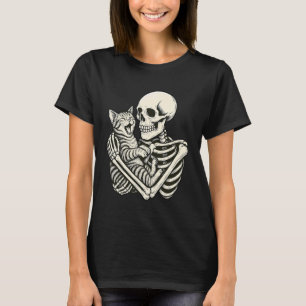 Skeleton Hugging Cat Halloween Cat Mom Cat Dad Cat T-Shirt