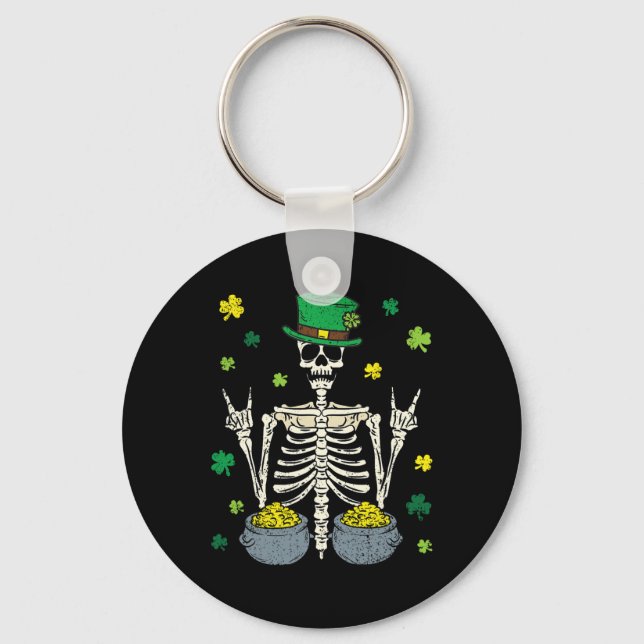 Skeleton Leprechaun St Patricks Day Shamrock Clove Keychain (Front)