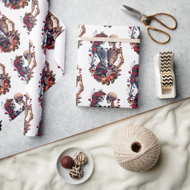 Skeleton Lovers  Wrapping Paper (Crafts)