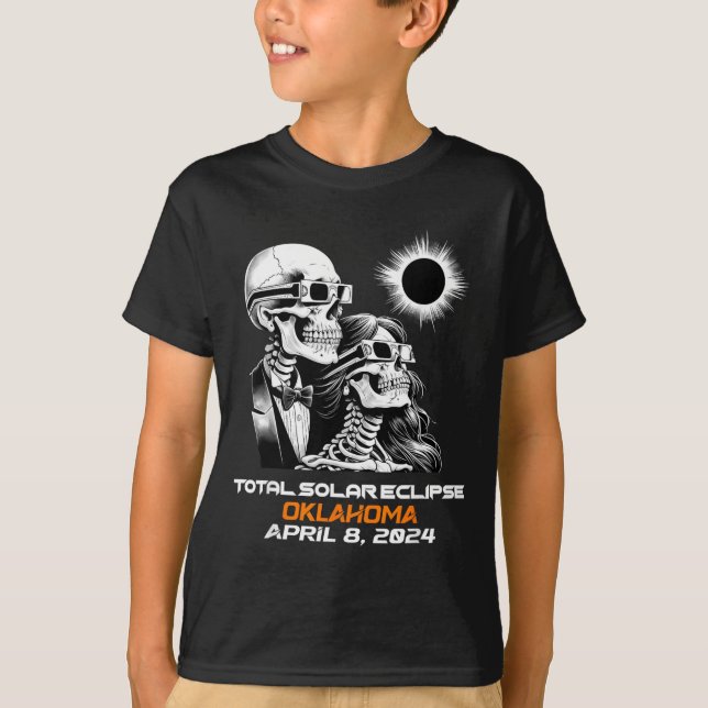Skeleton Total Solar Eclipse Oklahoma Ok T-Shirt (Front)