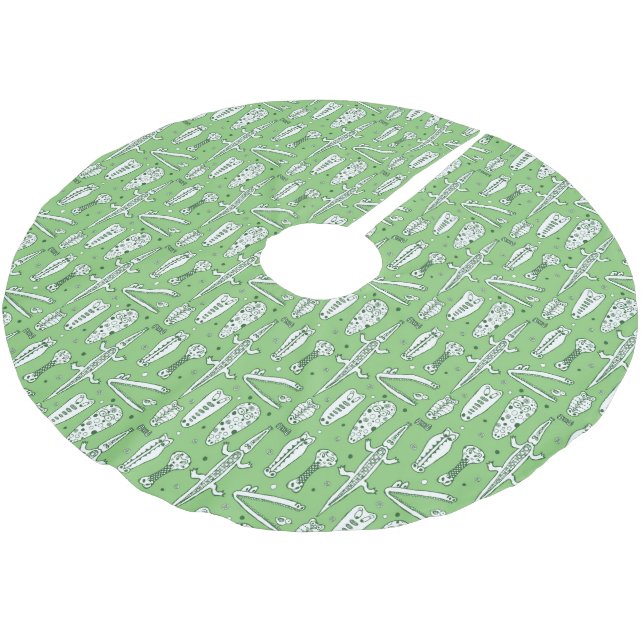 Sketch Crocodile Pattern Brushed Polyester Tree Skirt (Angled)