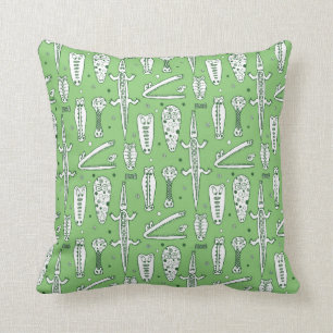 Sketch Crocodile Pattern Throw Pillow