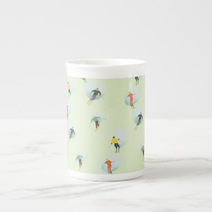 Ski en bas de la tasse de pente