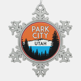 Skiing Park City Utah Ski Snowflake Pewter Christmas Ornament