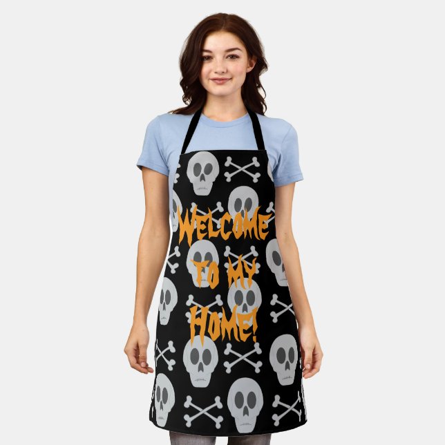 Skull and Crossbones  Apron (Worn)
