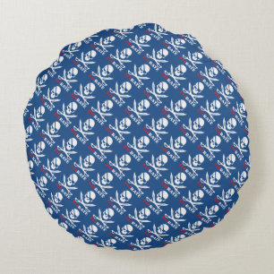 Skull and the pirate sabres round pillow