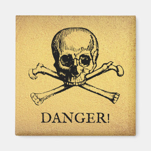 Skull & Crossbones Magnet Custom Text Gold