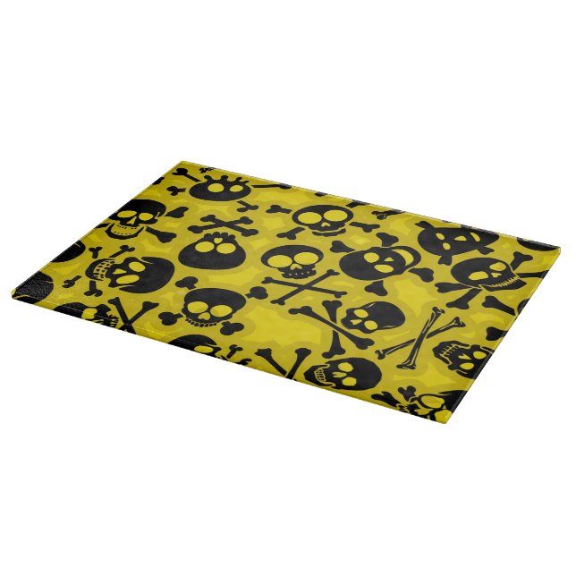 Skull & Crossbones Pattern Cutting Board (Corner)