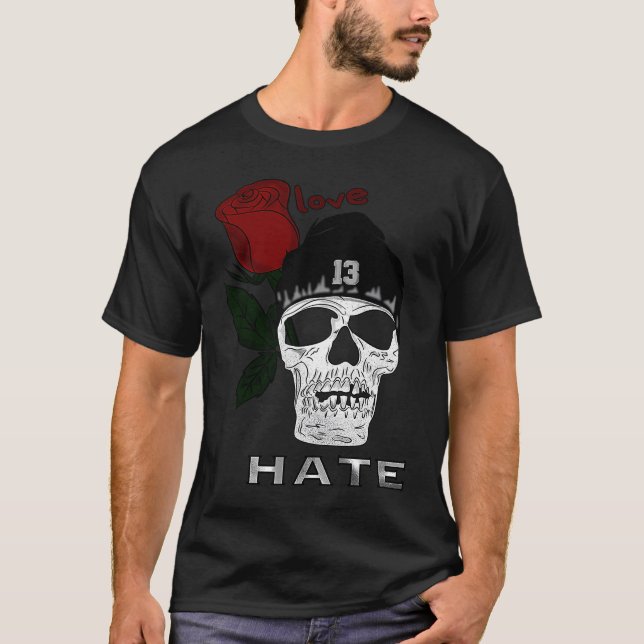 Skull love hate rose T-Shirt (Front)