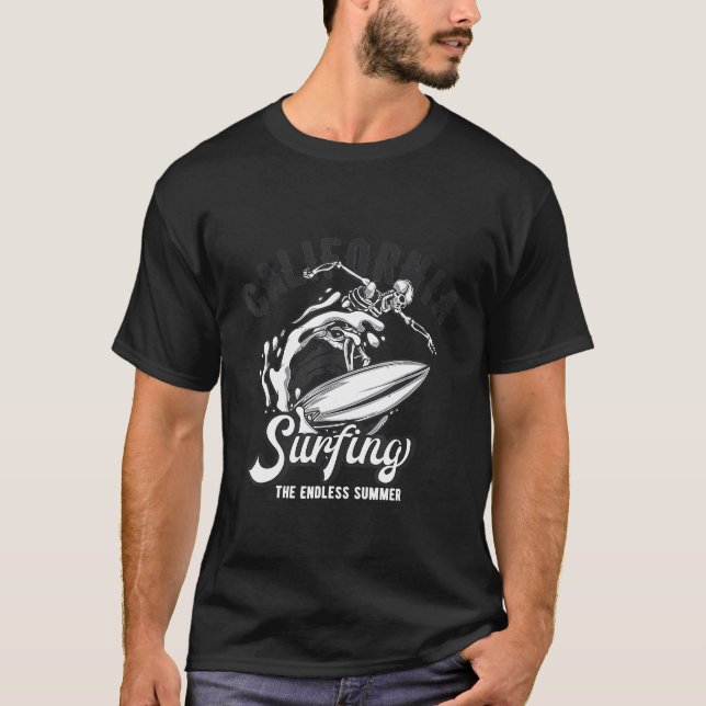 skull riding the waves California surf T-Shirt (Front)