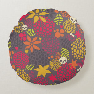 Skulls and flowers. round pillow