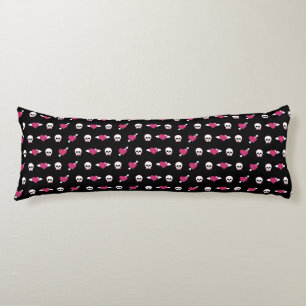 Skulls and hearts body pillow