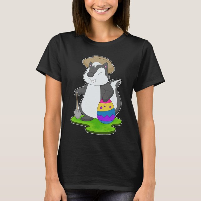 Skunk Easter Farmer T-Shirt (Front)