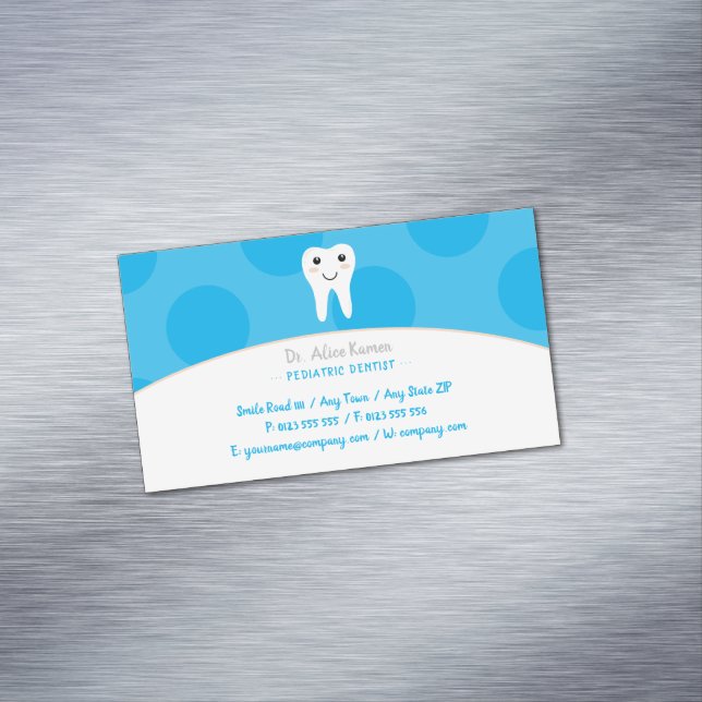 Sky Blue Dentist for kids | Pediatric Dentist Magnetic Business Card (In Situ)