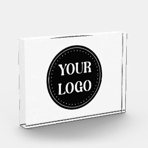 Sleek, contemporary, polished,& customizable photo block