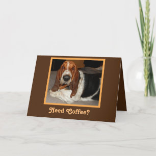 Sleepy Basset sur la carte d'anniversaire drôle av