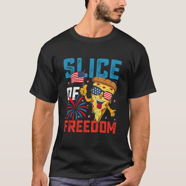 Slice Of Freedom 4th July Pizza USA Flag Sunglasse T-Shirt (Front)