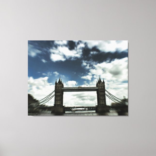Slight Trippy : London Bridge (UK) United Kingdom Canvas Print (Front)