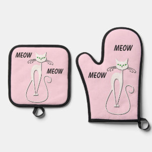 Slinky Black Cat says Meow Meow Pink Oven Mitt & Pot Holder Set