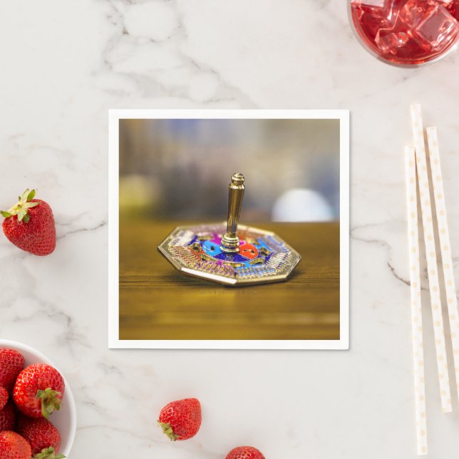SlipperyJoe Hanukkah dreidel gift octagonal base b Napkin (Insitu)