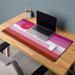 SlipperyJoe lipstick lesbian pride flag feminine c Desk Mat