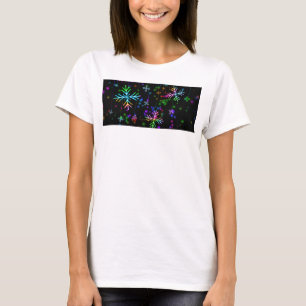 SlipperyJoe's festive lively Christmas atmosphere  T-Shirt