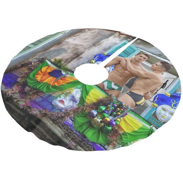 SlipperyJoe's Mardi Gras masks beads decorations s Brushed Polyester Tree Skirt (Angled)