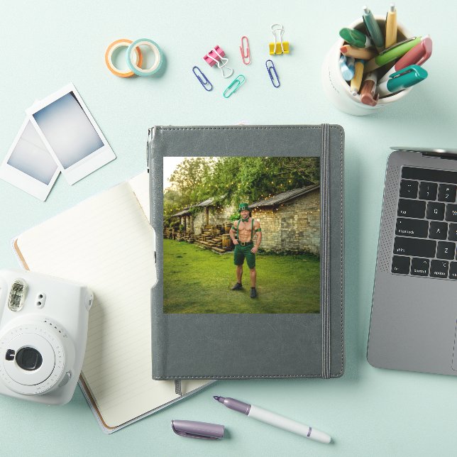 SlipperyJoe's Saint Patrick's Day festive leprecha (iPad Cover)