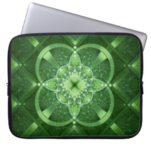 SlipperyJoe's Saint Patrick's Day glowing four lea Laptop Sleeve