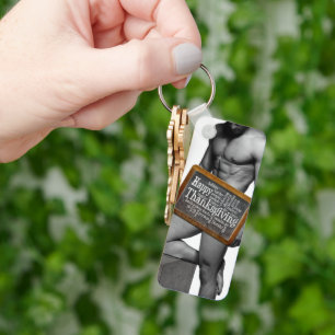 SlipperyJoe's Thanksgiving man hot six-pack abs un Keychain