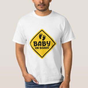 Slogan baby on board — baby on board, in car. T-Shirt
