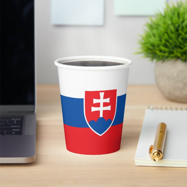 Slovakia Flag Paper Cups (Insitu)