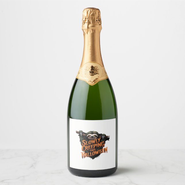 Slowly Creeping This Halloween - Creepy Sloth Clas Sparkling Wine Label (Front)