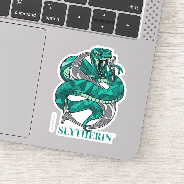 SLYTHERIN™ Crosshatched Emblem (Detail)