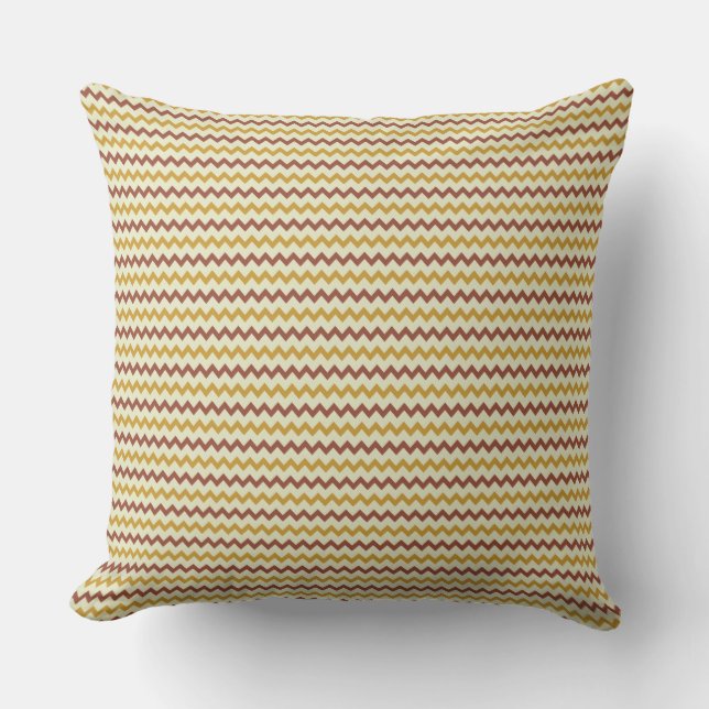 Small chevron pattern in natural colours throw pillow (Front)