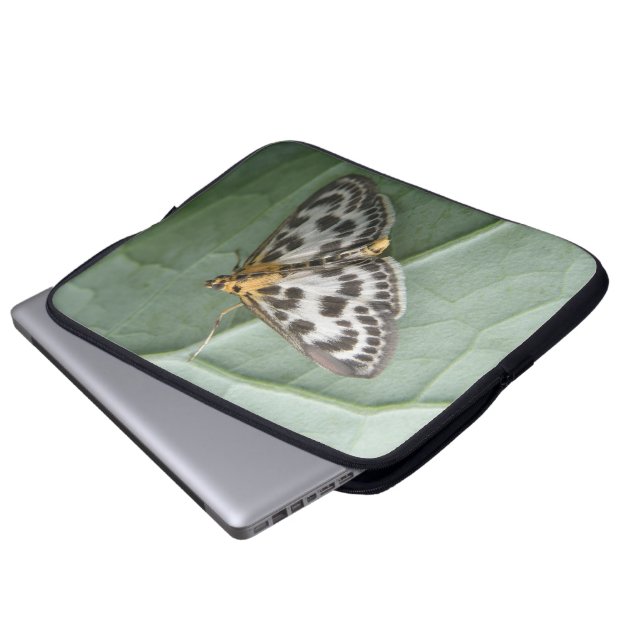 Small Magpie Moth Laptop Bag (Front Bottom)