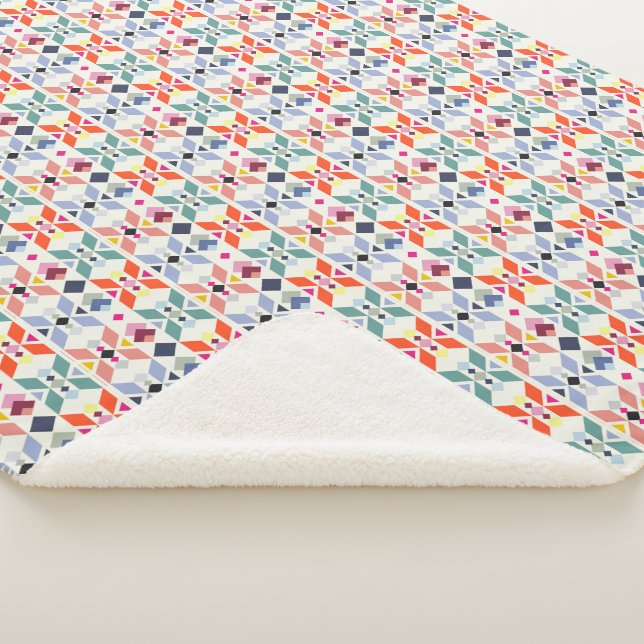 small patterns sherpa blanket (3/4)