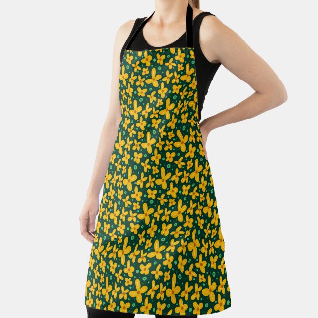 Small yellow flowers  apron (Insitu)