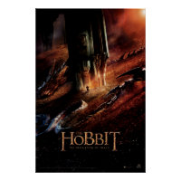 SMAUG™ Encircles BILBO BAGGINS™