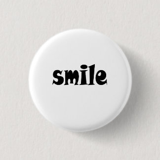 smi:e T-Shirt 1 Inch Round Button