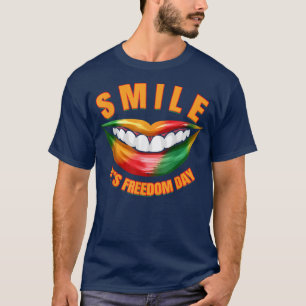Smile It's Freedom Day, Afro Black Woman Juneteen T-Shirt