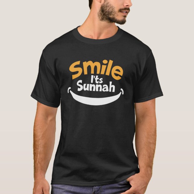 Smile its Sunnah Muslim Eid Mubarak Islamic Ramada T-Shirt (Front)